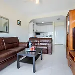Apartment Tranquilidad Frente Al Mar By *